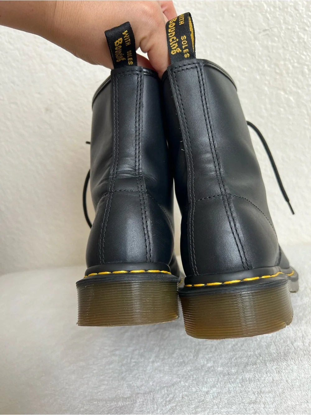 Dr. Martens selling classic